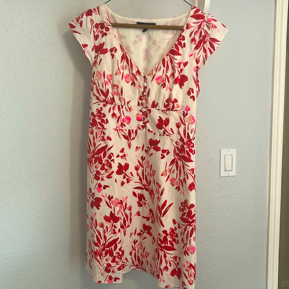 EUC Banana Republic Floral Dress